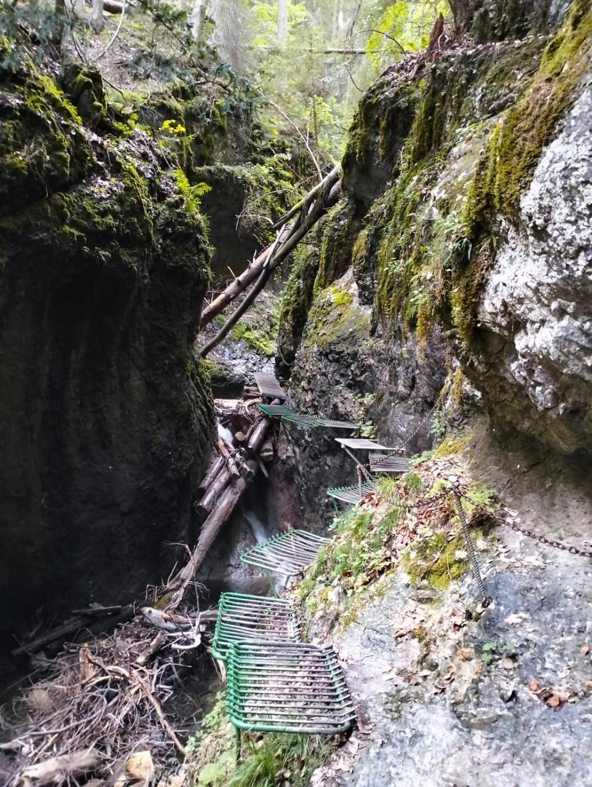 Turisticka Ubytovna Hornad Spišské Tomášovce Екстериор снимка